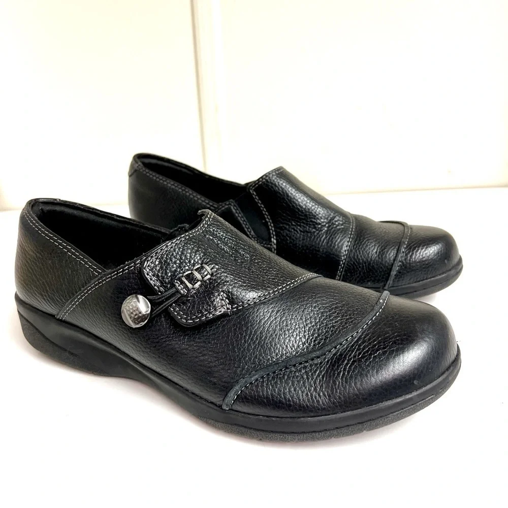 Clarks Cheyn Misha Loafer Flat Black comfort shoes leather women’s size 9.5M
